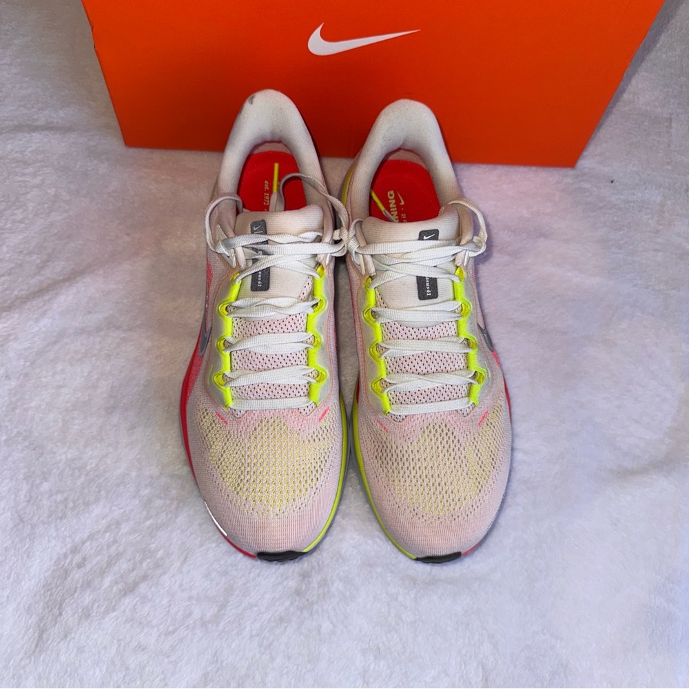 Nike Pegasus 41  running shoes - Picture 2 of 5